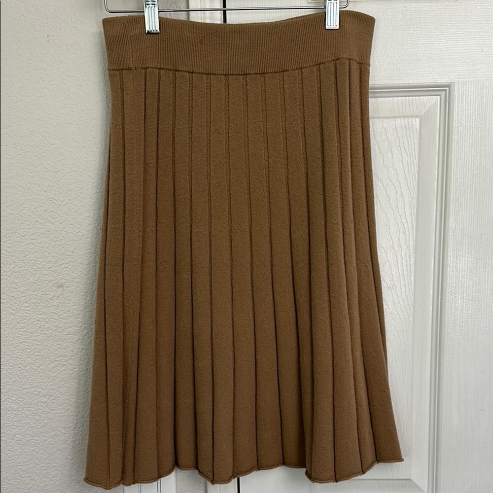 Brown Knee-Length A-Line Pleated Skirt for Work